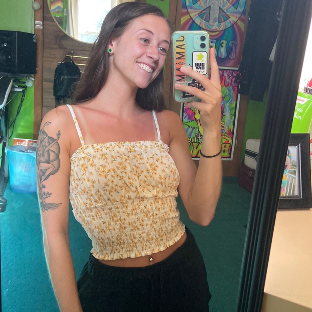 NWOT American Eagle Crop Top